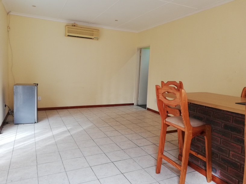 To Let 1 Bedroom Property for Rent in Amalinda Eastern Cape